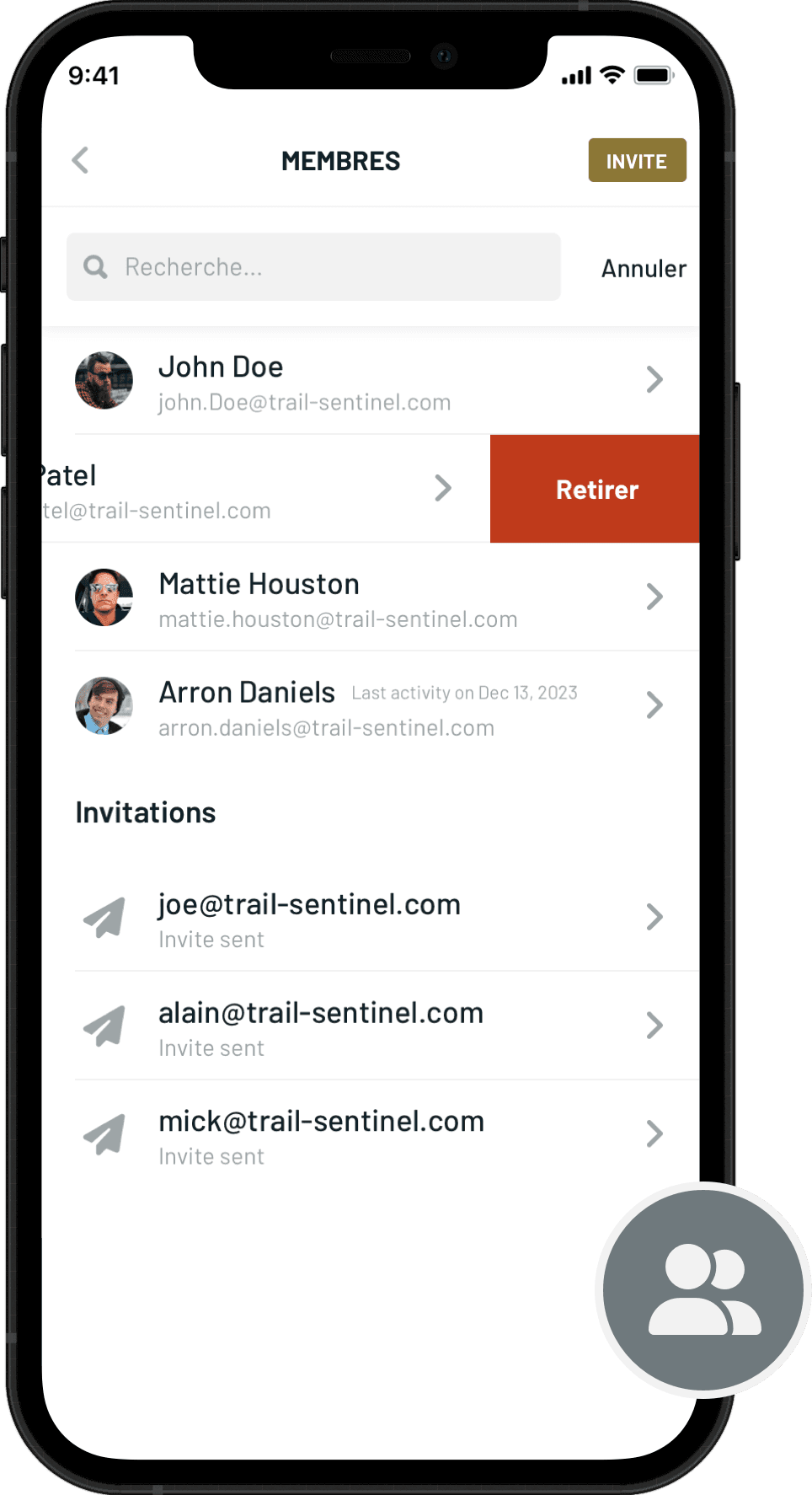 Collaborez - Invitez votre équipe dans votre compte pour gagner du temps et répartir les efforts.
